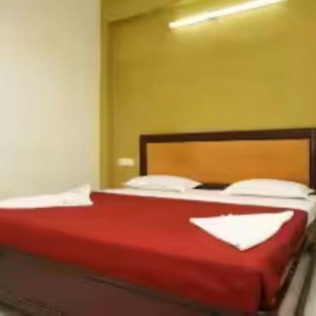 Hotel Soorya Heritage Inn ปอนดิเชอรี ภายนอก รูปภาพ